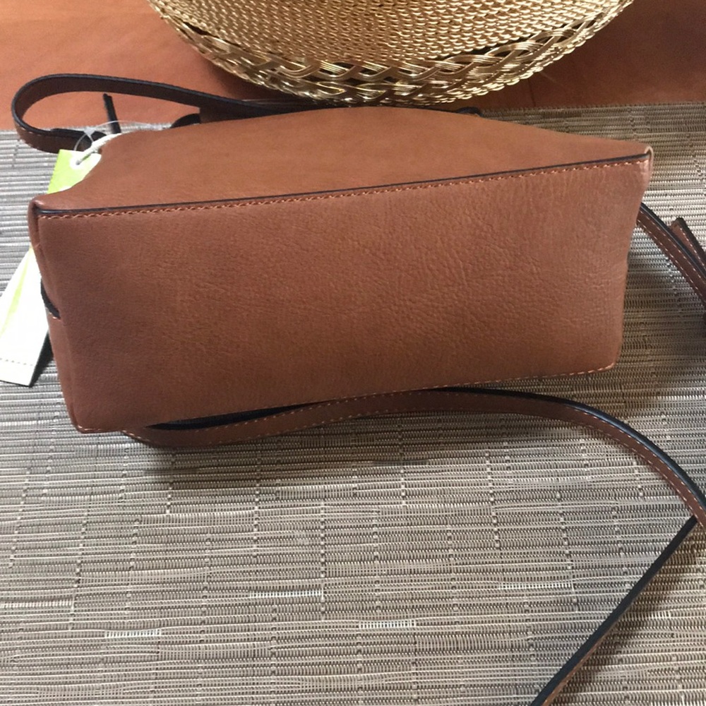 🆕 Gianni Bini Satchel - Picture 6 of 8